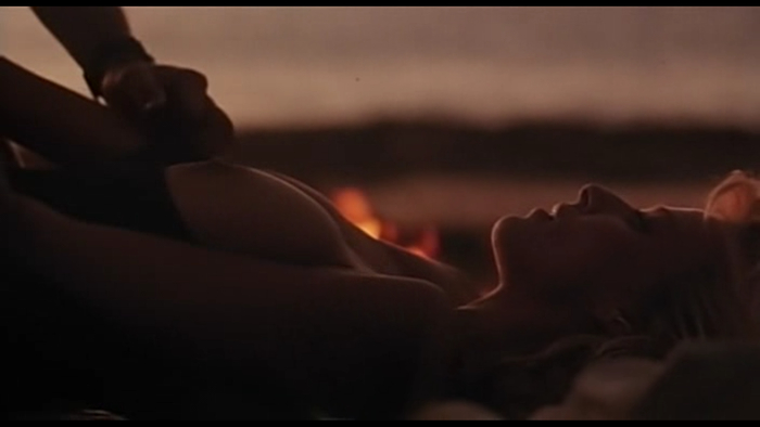 Tits in Hard Hunted (1992) - 18+, Boobs, Movies, Боевики, Thriller, Drama, Crime, Adventures, 90th, Films of the 90s, 1992, Longpost, NSFW