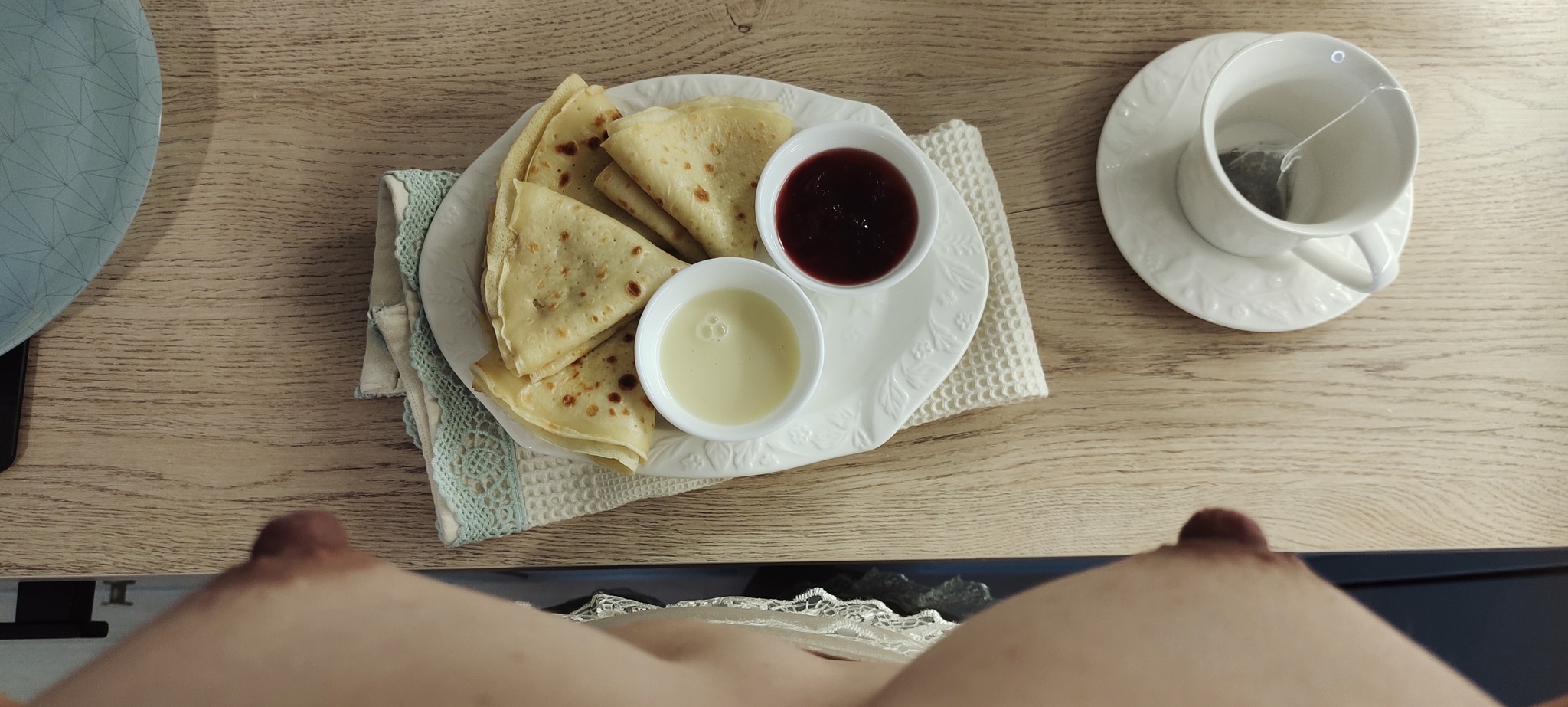 Блинчики и сисечки - 18+, Моё, Эротика, Домашнее, Девушки, Соски, NSFW