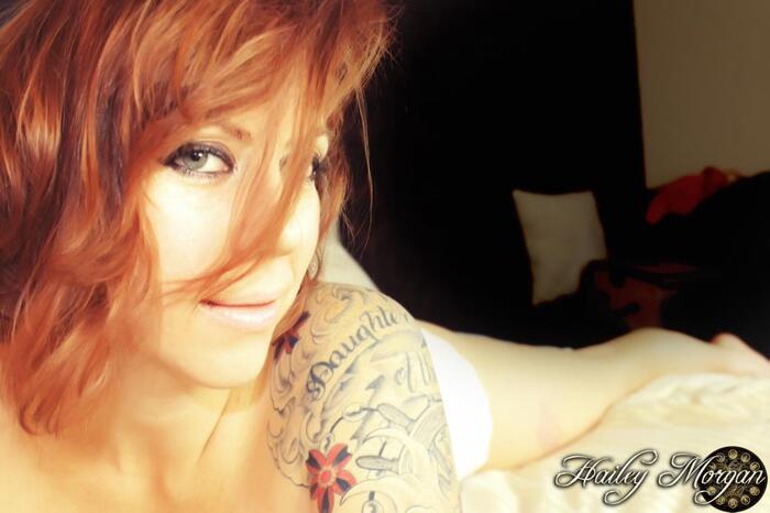 MILF camhora 16.0 - 18+, Sexuality, Girls, Erotic, Brown-haired woman, Brown hair, Boobs, Stomach, Booty, Legs, MILF, Girl with tattoo, Piercing, Labia, Helping animals, Animal shelter, The strength of the Peekaboo, Longpost, NSFW