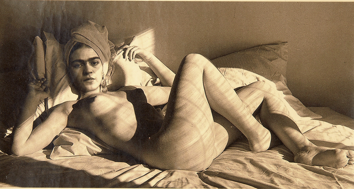 Frida loves to undress - 18+, My, Survey, Sex, Boobs, Naked, Exhibitionism, No bra, Longpost, Artist, Frida Kahlo, Art, NSFW